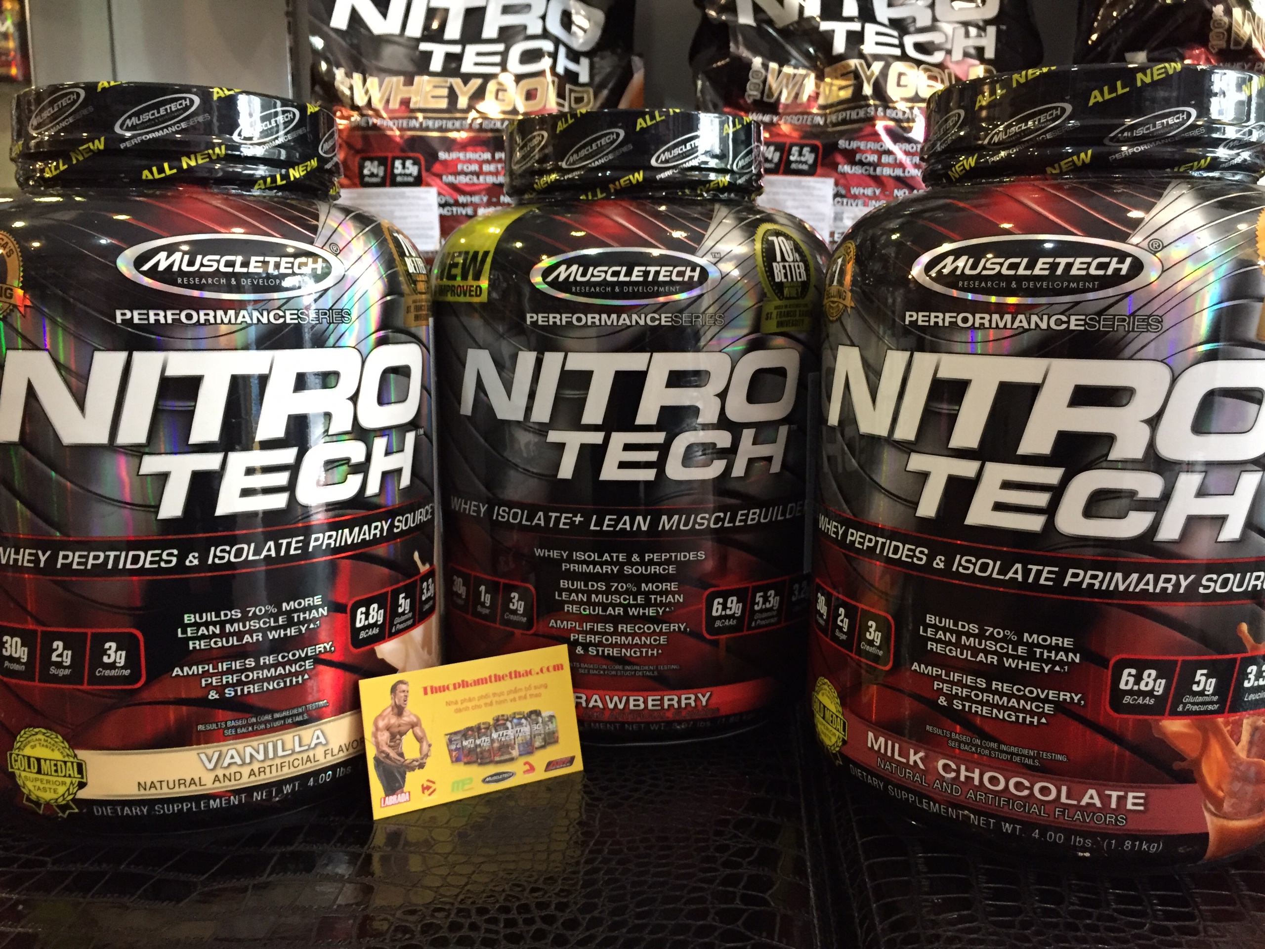 Sữa WHEY PROTEIN Tăng Cơ Tăng sức mạnh Nitro Tech 4lbs (1.81kg) - NHIỀU MÙI VỊ - KÈM QUÀ TẶNG – Bổ sung nguồn Protein chất lượng cao hỗ trợ phát triển cơ bắp to + dày - Hàng chính hãng - Thương hiệu Muscletech USA