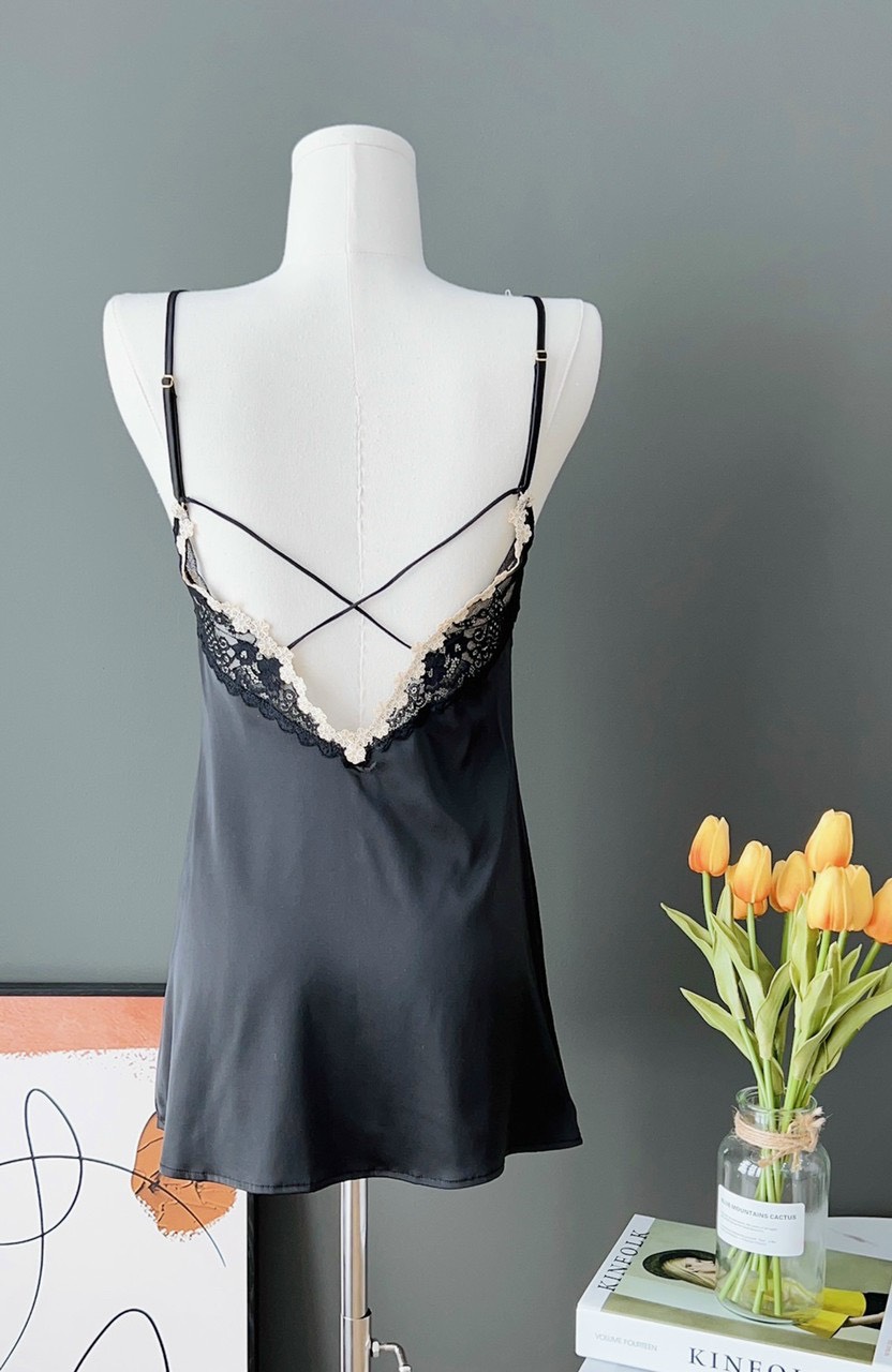 Váy Ngủ Đan Chéo Dây Quyến Rũ - B.Lingerie