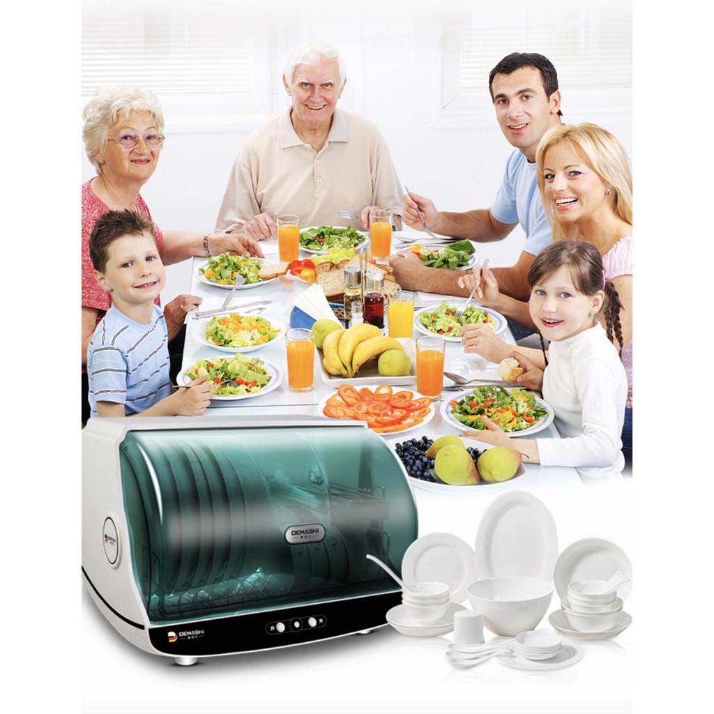 Tủ đựng chén dĩa dụng cụ ăn uống khử trùng công nghê tia UV Germany