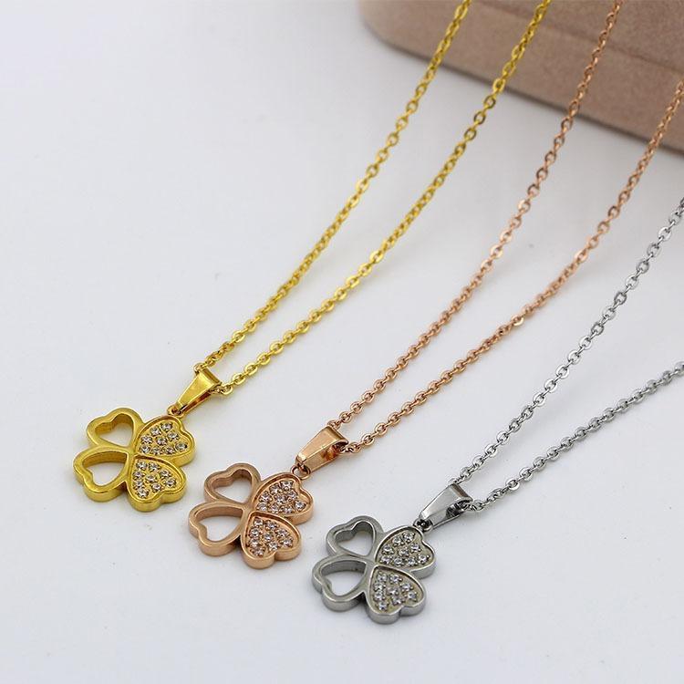 Dây chuyền nữ titan thời trang mặt cỏ 4 bốn lá thép không gỉ trangsucpt có 3 màu sắc DCNUT69