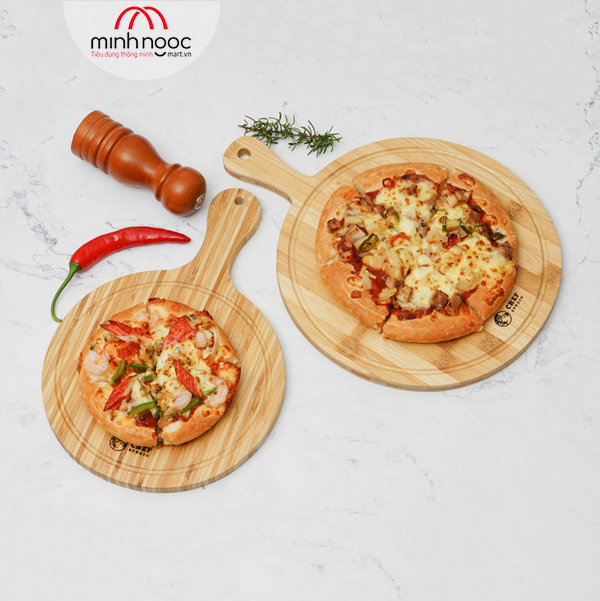Thớt tre Chef Studio hình tròn có tay cầm 40x30x1.5cm, MSP-CB43. Cắt, thái rau củ, dùng decor, bày trí.