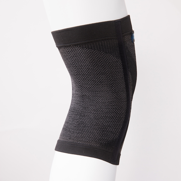 Đai hỗ trợ bảo vệ đầu gối Grace Care KD321 thành phần có sợi than tre, nanored cao cấp