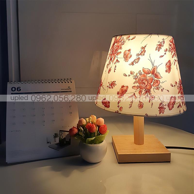 Đèn Ngủ Để Bàn Phòng Ngủ Decor Trang Trí Upled Chao Họa Tiết Kiểu Hàn Quốc Ấm Áp