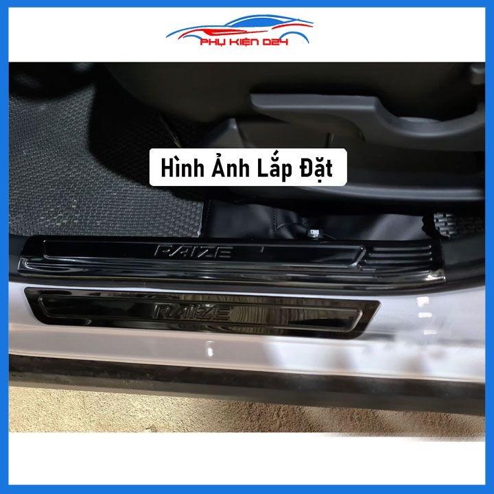 Nẹp bước chân trong ngoài Raize 2021-2022-2023 vân cacbon/titan/inox chống trầy bảo vệ trang trí xe