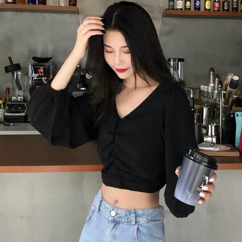 Áo Kiểu Nữ Cổ Chữ V Thanh Lịch CropTop Thời Trang