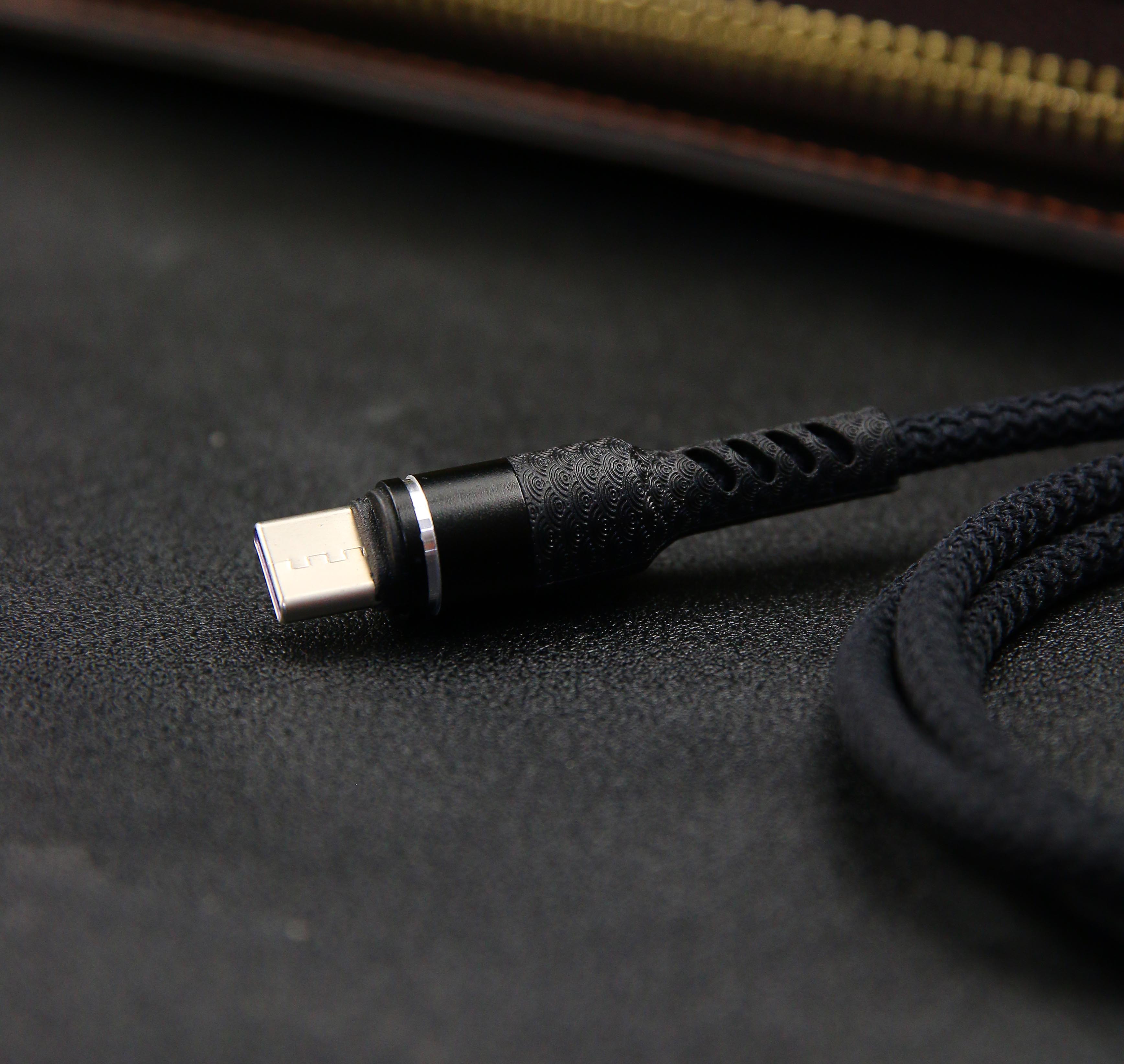 Cáp sạc cổng USB Type C BEARTEK dây dù 0.9m – Truyền dữ liệu tiện dụng – Hàng nhập khẩu