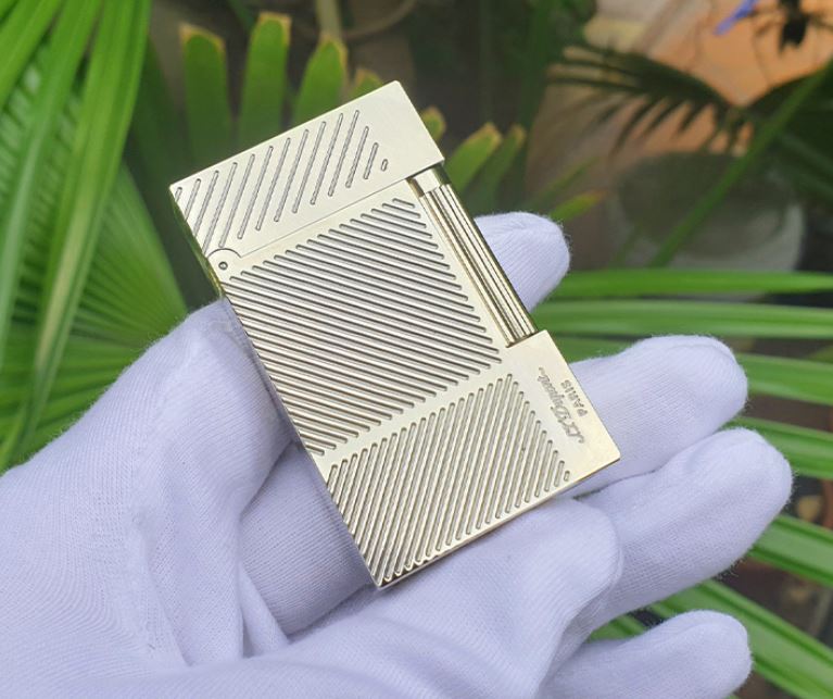 Vỏ Hột Quẹt Bật Lửa Upon Gas Đá D93T Họa Tiết Kẻ Chặn Cạnh Đẹp Độc Lạ - Dùng Gas Đá Cao Cấp