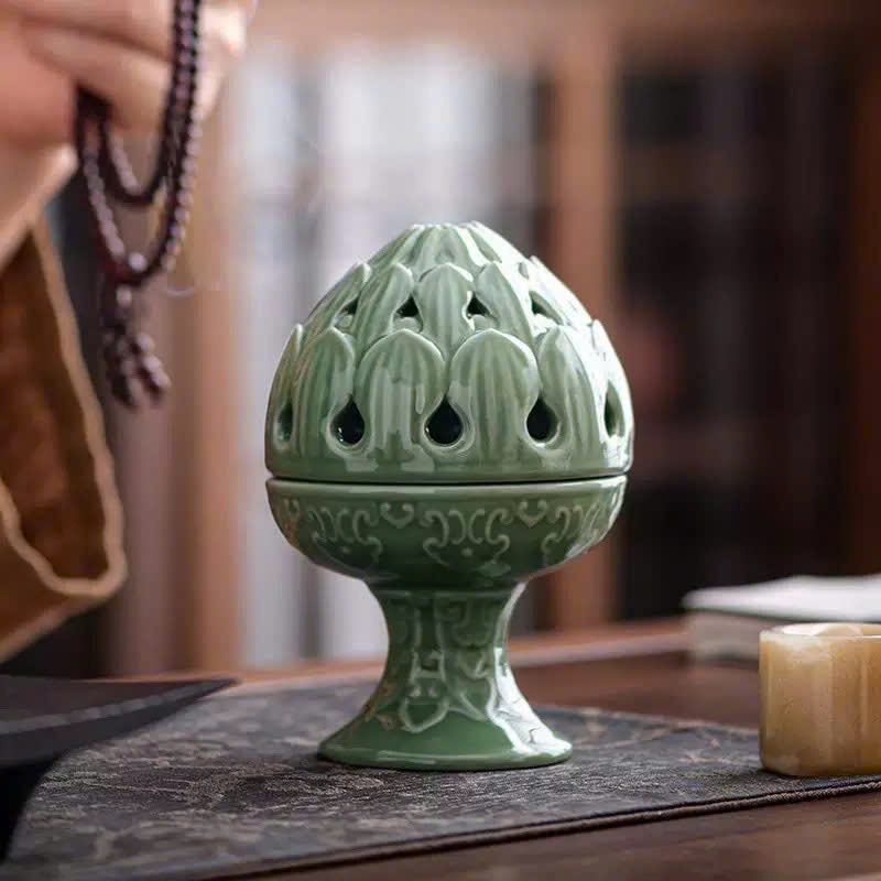 Lư trầm gốm Tuyết Liên