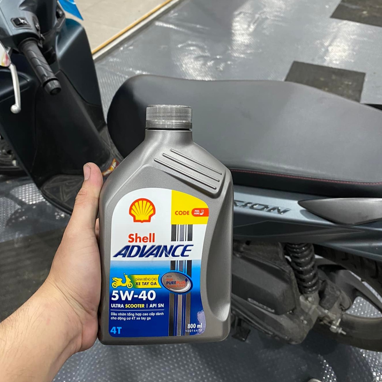 Nhớt Shell Advance Ultra Scooter 5W40 cho xe ga