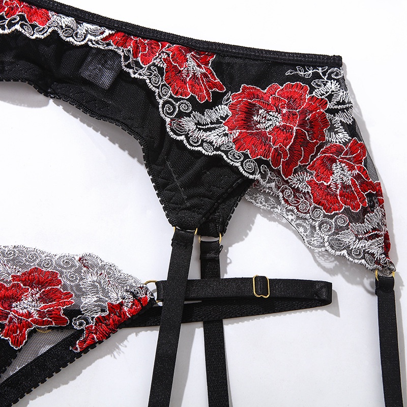 Set bộ đồ lót lingerie lọt khe xuyên thấu thêu hoa trắng đỏ tặng kèm vớ