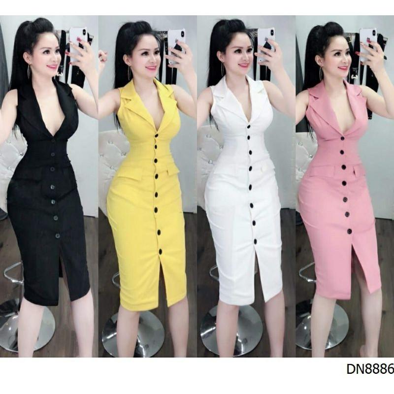 Đầm vest hở ngực đính nút cá tính