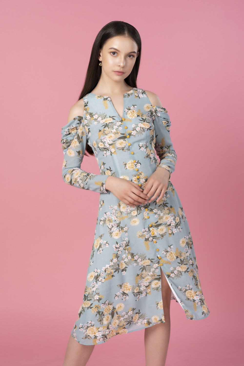 Đầm hoa thiết kế hở vai tay dài xẻ tà cao cấp - Thời Trang Thiết Kế Ixora