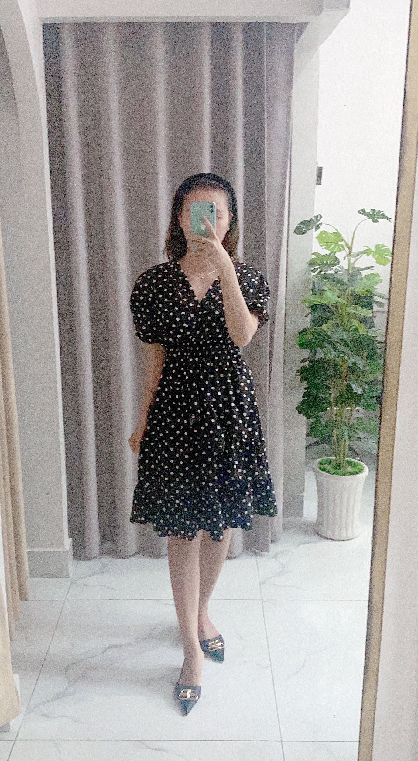 Váy đầm nữ dáng dài,kiểu cổ tim đắp chéo bèo , chất lụa bao mát k nhăn , dáng dễ mặc, cực xinh - V002