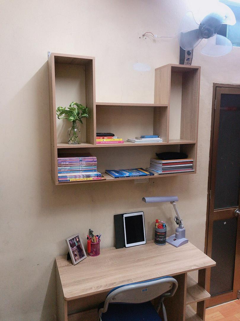 Giá sách treo tường đa năng