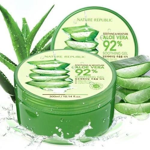 Gel lô hội dưỡng đa năng NATURE REPUBLIC Soothing Moisture Aloe Vera 92% Soothing Gel 300ml