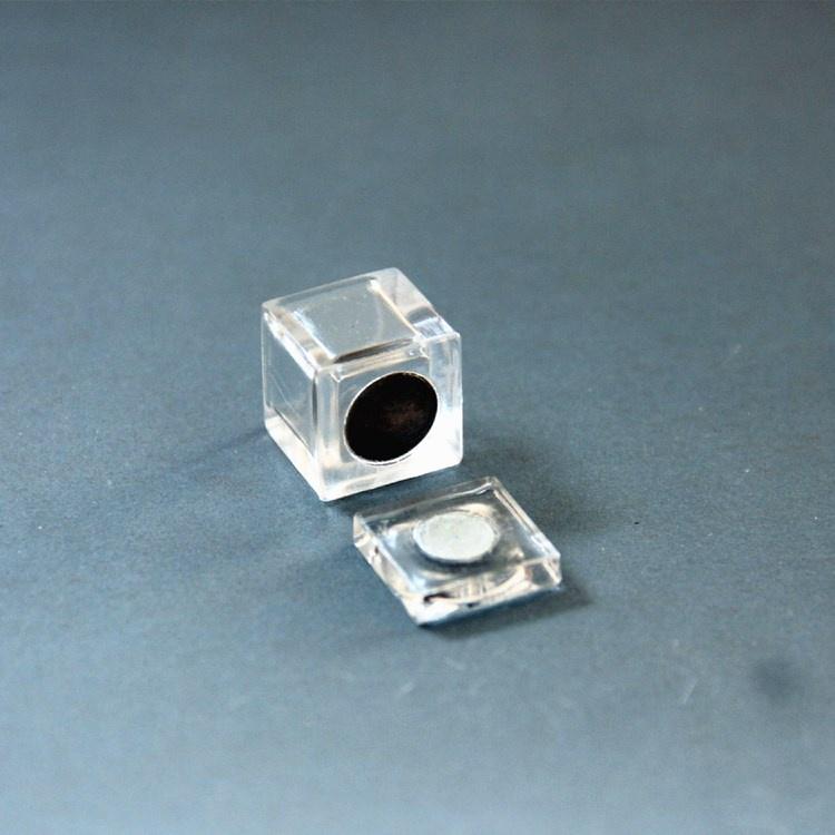 Chốt khóa nam châm mica - Chốt cửa tủ từ tính, chốt cửa mini dùng cho cửa mica 12x12mm