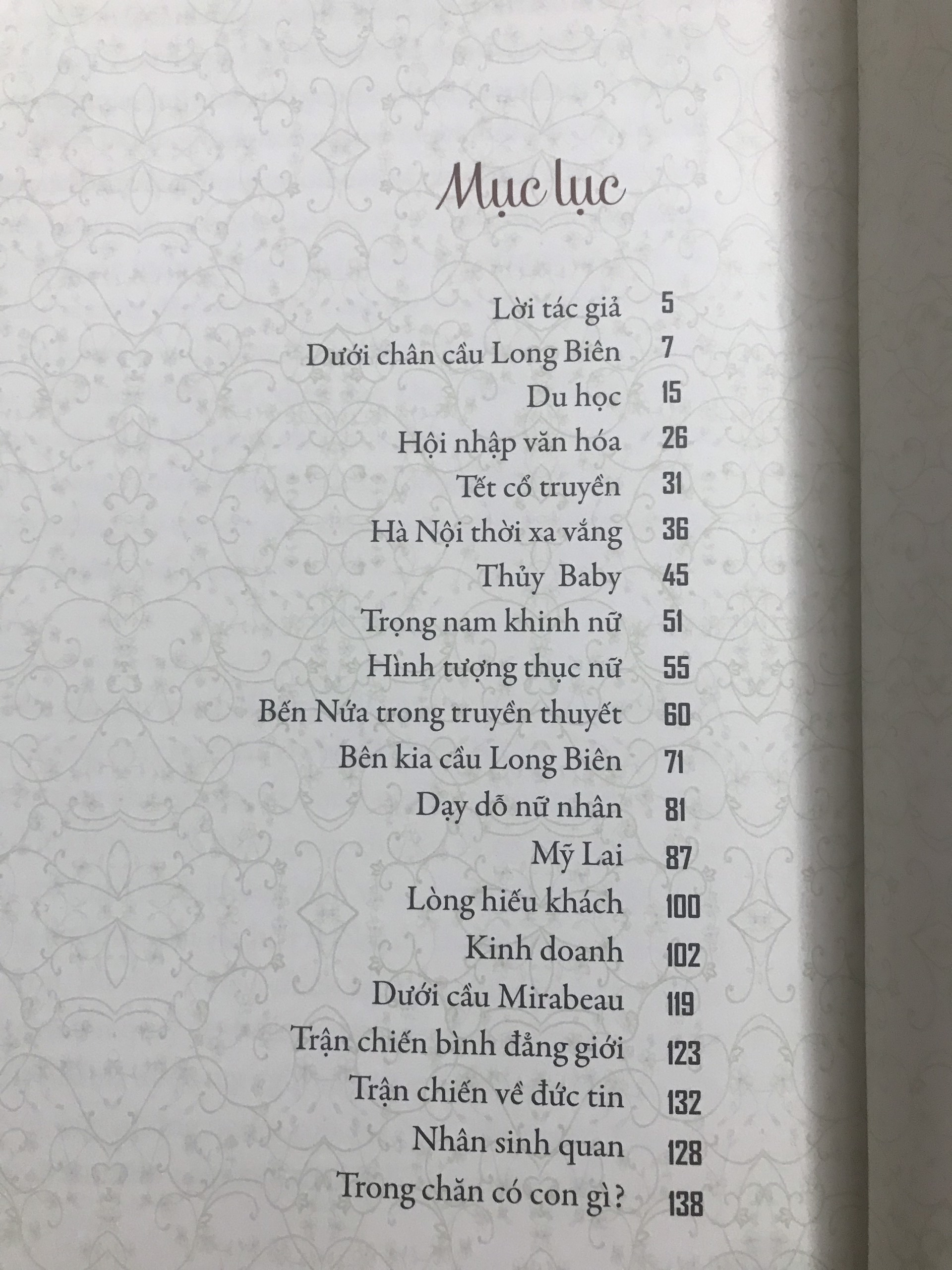 Những Đứa Con Của Cây Cầu Long Biên - Đông Di
