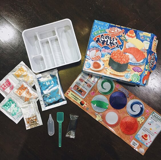Combo 3 hộp kẹo sáng tạo popin cookin: kem socola + sushi + thế giới sắc màu