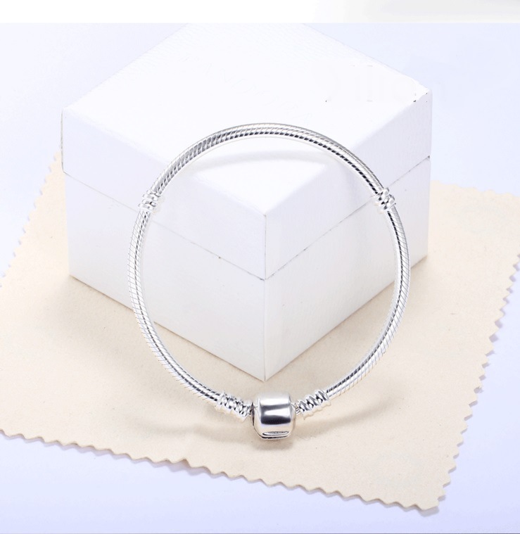 Dây xỏ hạt charm mềm hợp kim