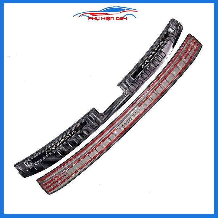 Ốp chống trầy cốp Kia K3 2021-2022-2023-2024 vân Cacbon dán bậc cốp chống trầy xước, trang trí xe hơi