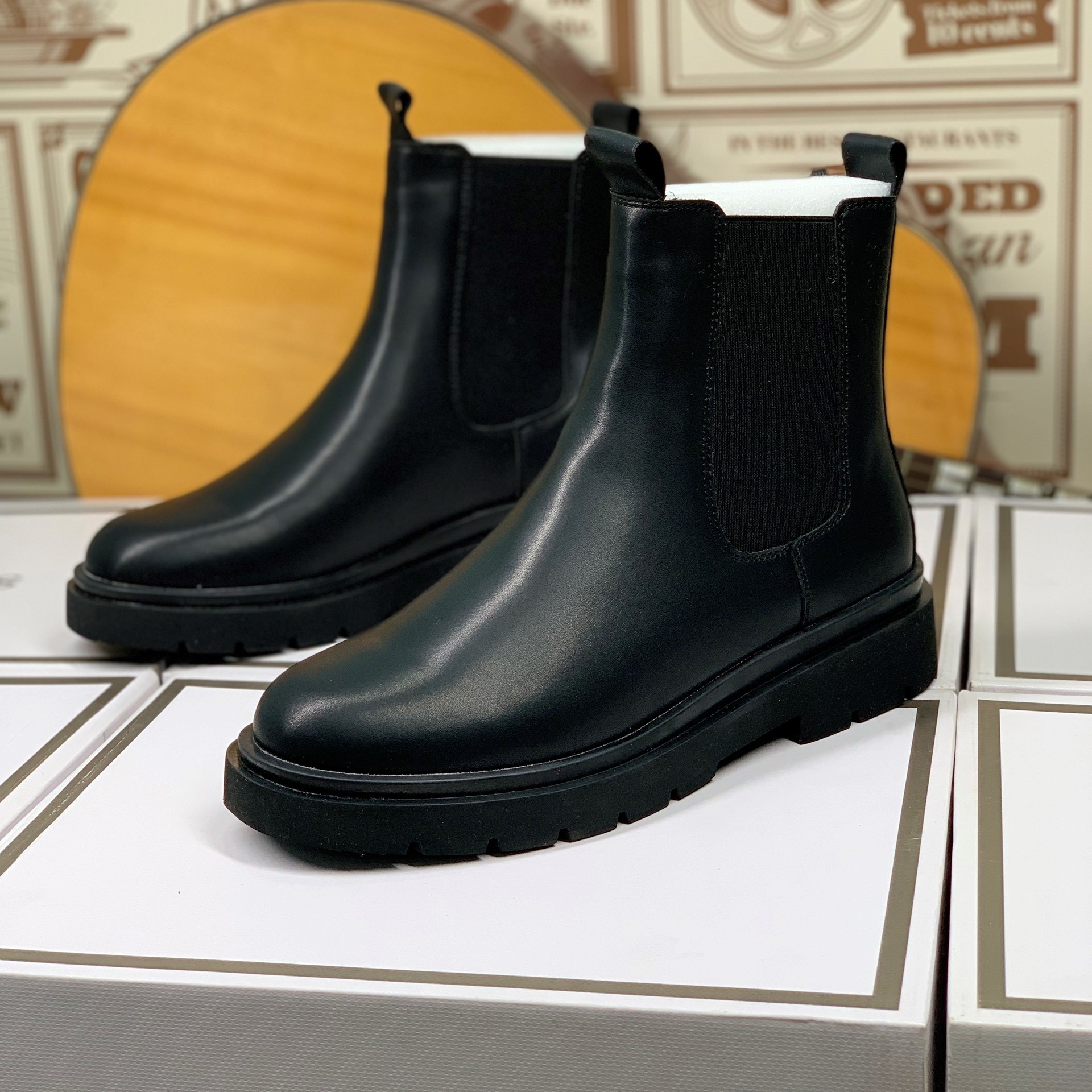 Giày Chelsea Boots Nam Cổ Lửng Cao Cấp, Phong Cách Hiện Đại, Trẻ Trung, Sang Trọng