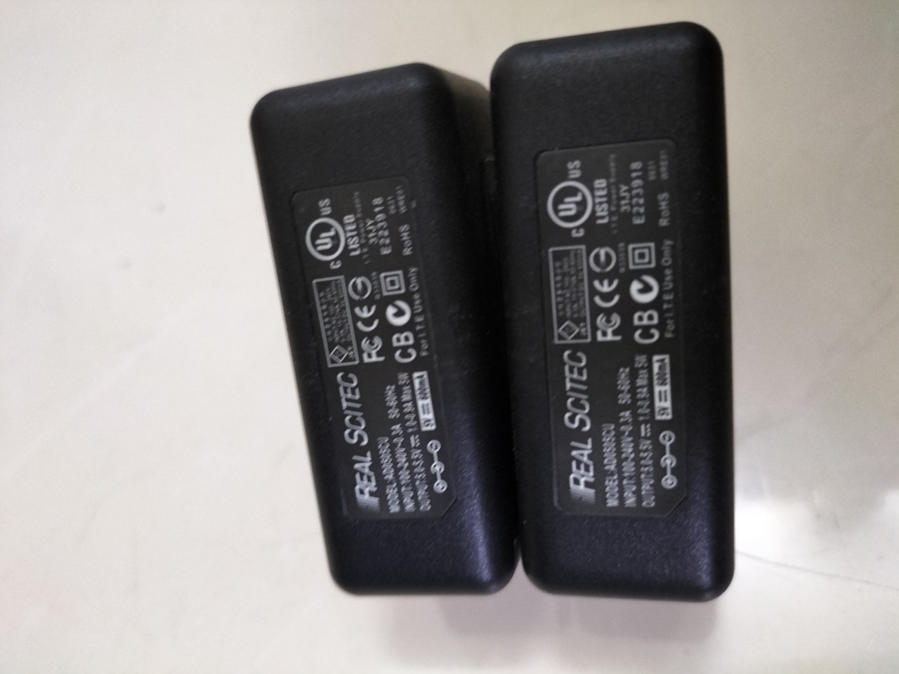 Bộ nguồn Adapter AC100-240V 50/60Hz ra USB 5V-600mA