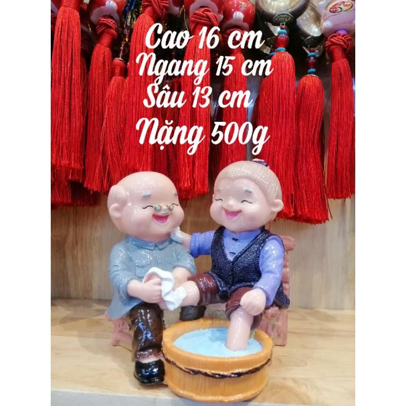 TƯỢNG ÔNG BÀ GIÀ TRANG TRÍ NHÀ CỬA MẪU RỬA CHÂN SIZE LỚN