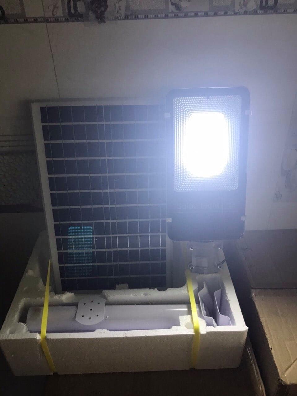 Đèn đường năng lượng mặt trời jindian chính hãng 50w -  JD6650