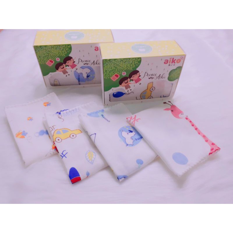 Hộp 10 khăn sữa xô in hình cao cấp cho Bé Aiko