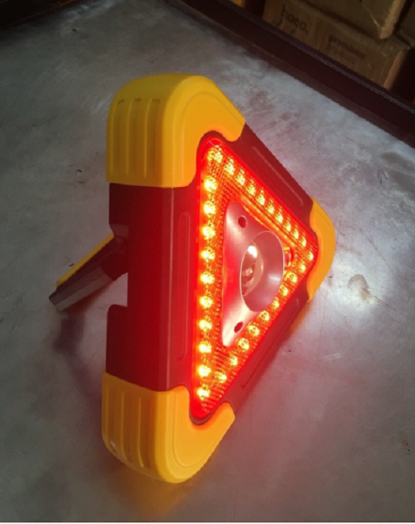 BIỂN ĐÈN TAM GIÁC CẢNH BÁO NGUY HIỂM LED