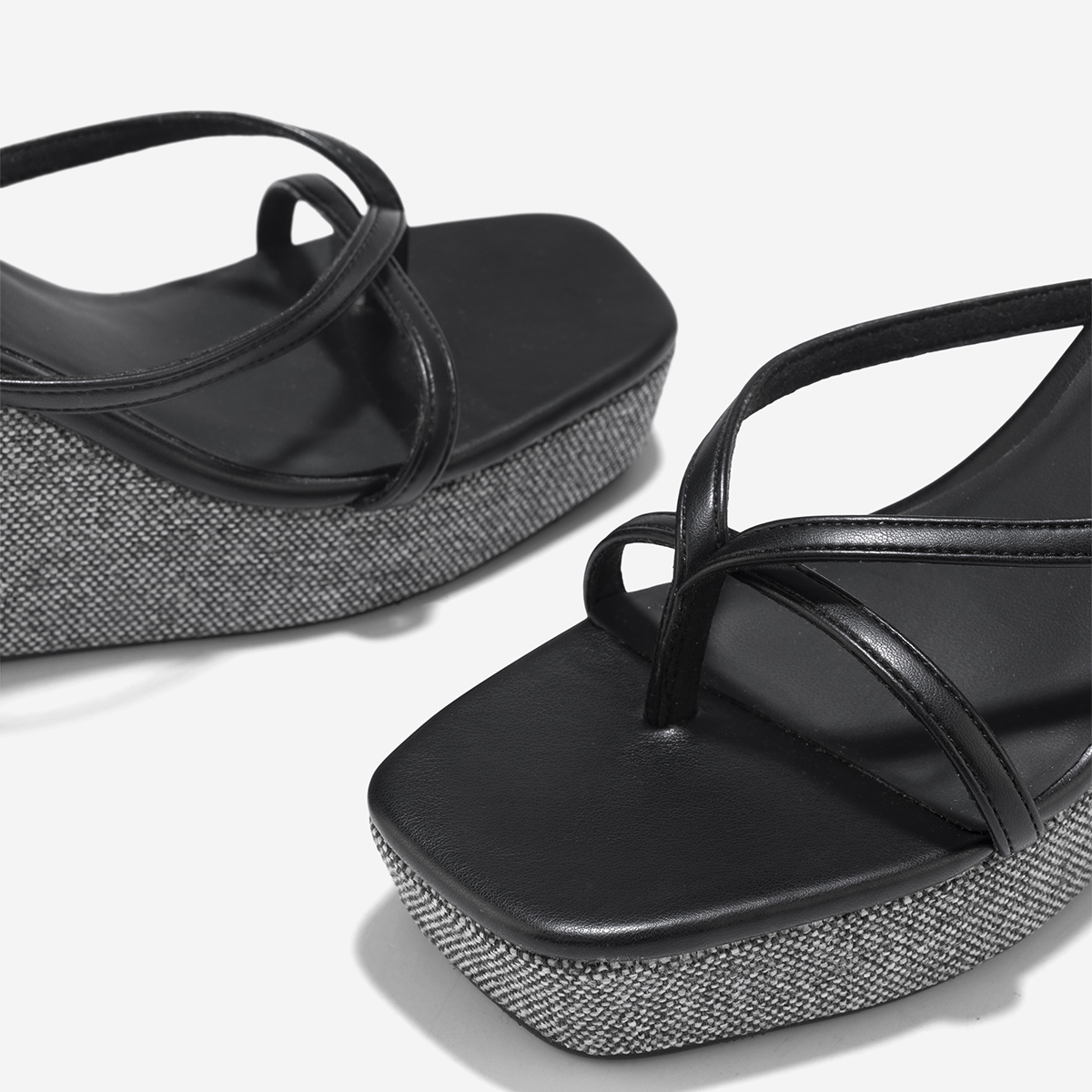 Vascara Giày Sandals Đế Xuồng Kẹp Ngón - SDX 0447