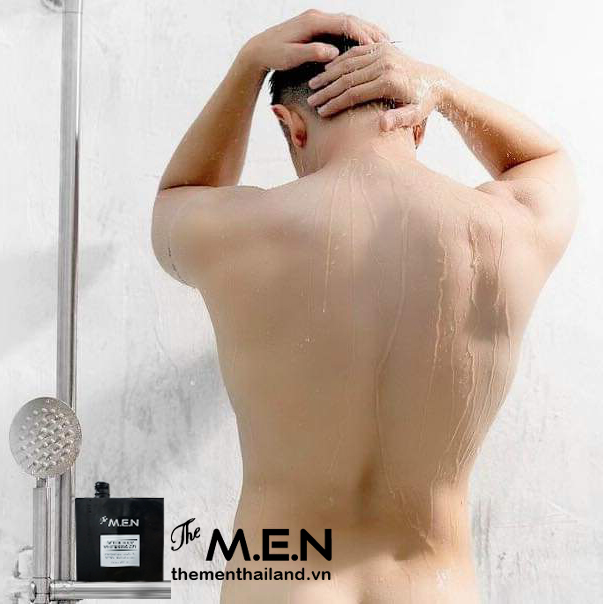 Sữa Tắm trắng da giảm mụn thâm The MEN Detox Body Whitening Gel Thailand 400ml, trắng da, giảm viêm nang lông, giảm mụn và thâm nám sạm vùng nhạy cảm