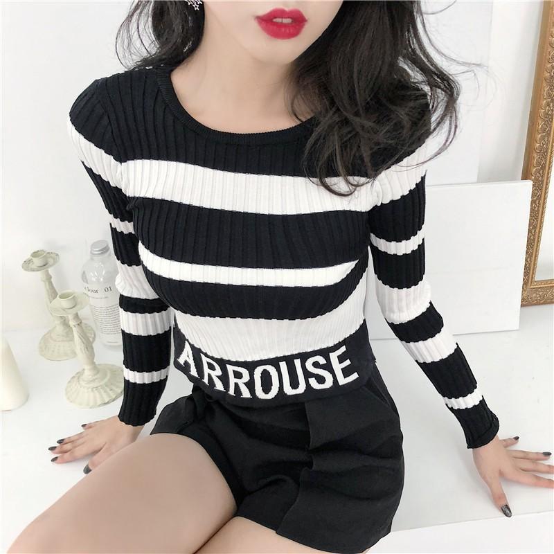 Áo thun nữ tay dài kẻ sọc in chữ phong cách Hàn Quốc