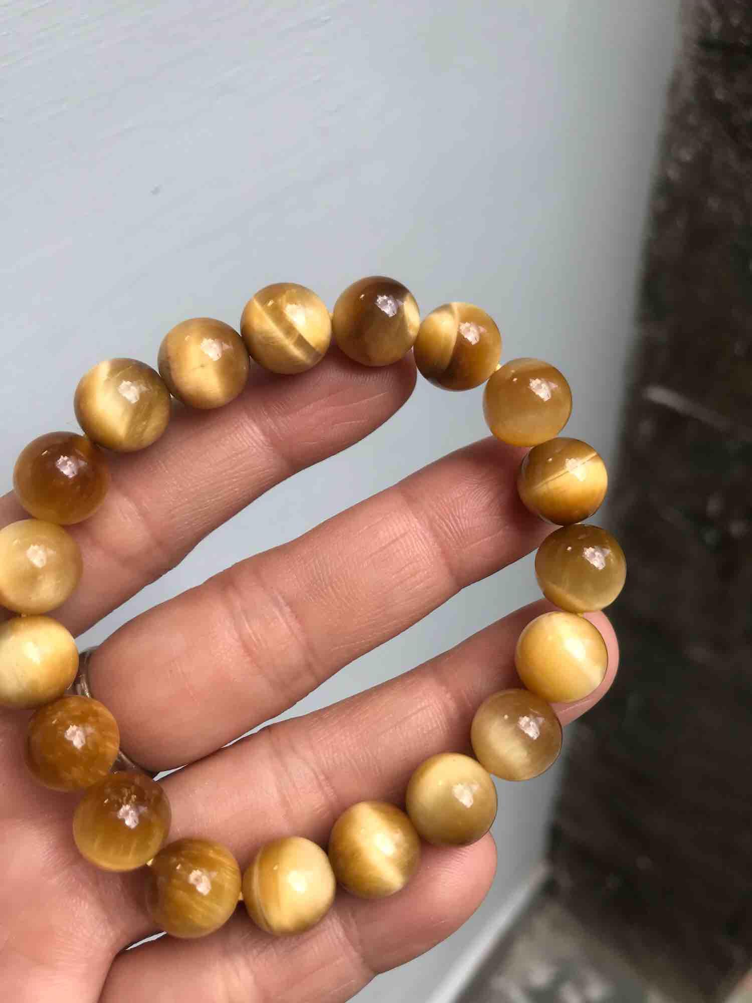 VÒNG ĐÁ MẮT HỔ VÀNG NÂU SÁNG BÓNG ĐẬM ĐẸP ĐÁ THIÊN NHIÊN SIZE VÒNG 10Ly NỮ MẠNG KIM THỔ THUỶ