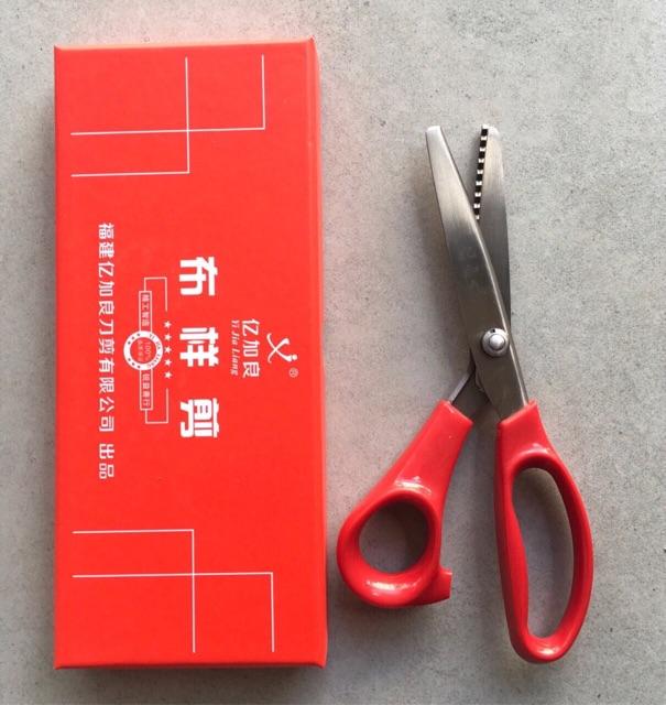Kéo răng cưa cao cấp hộp đỏ