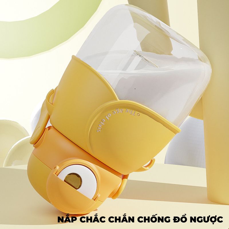 Bình nước Minion 1000ml Màu Vàng Dễ Thương Giành Cho Bé Đi Học