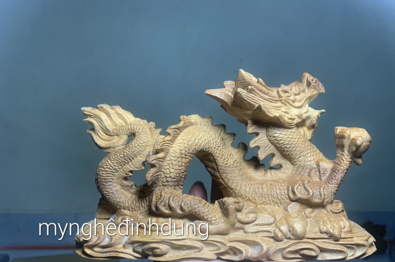 Tượng con rồng phong thủy cầu tài lộc bằng gỗ ngọc am thơm nức kt 20×11×9cm