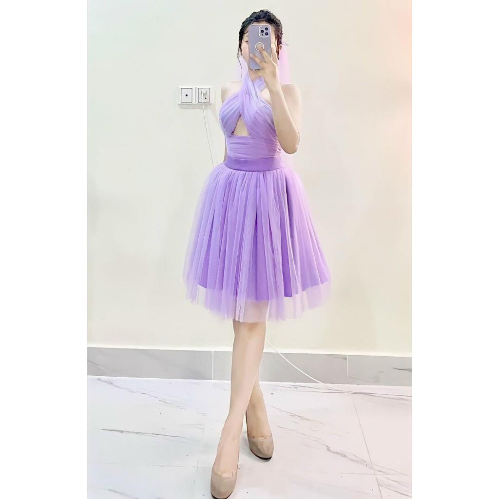 Đầm lưới xoè cổ chéo khoét ngực