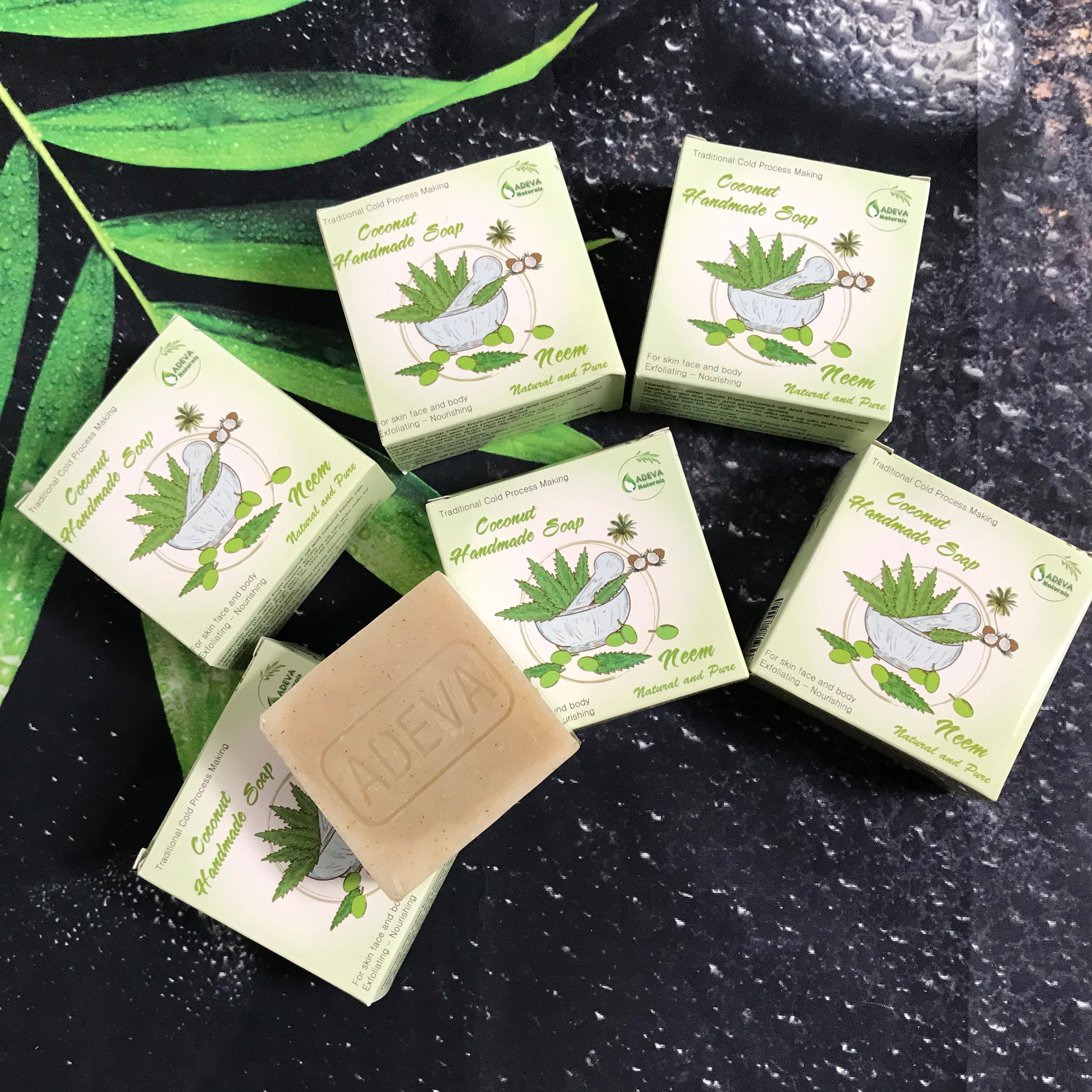 Xà phòng handmade lá Neem  - Set 3 soap Adeva Naturals (100 gr/ 1 bánh) - Xà phòng handmade với thành phần từ thiên nhiên, an toàn dịu nhẹ, cho làn da mềm mại - Không gây khô rít da