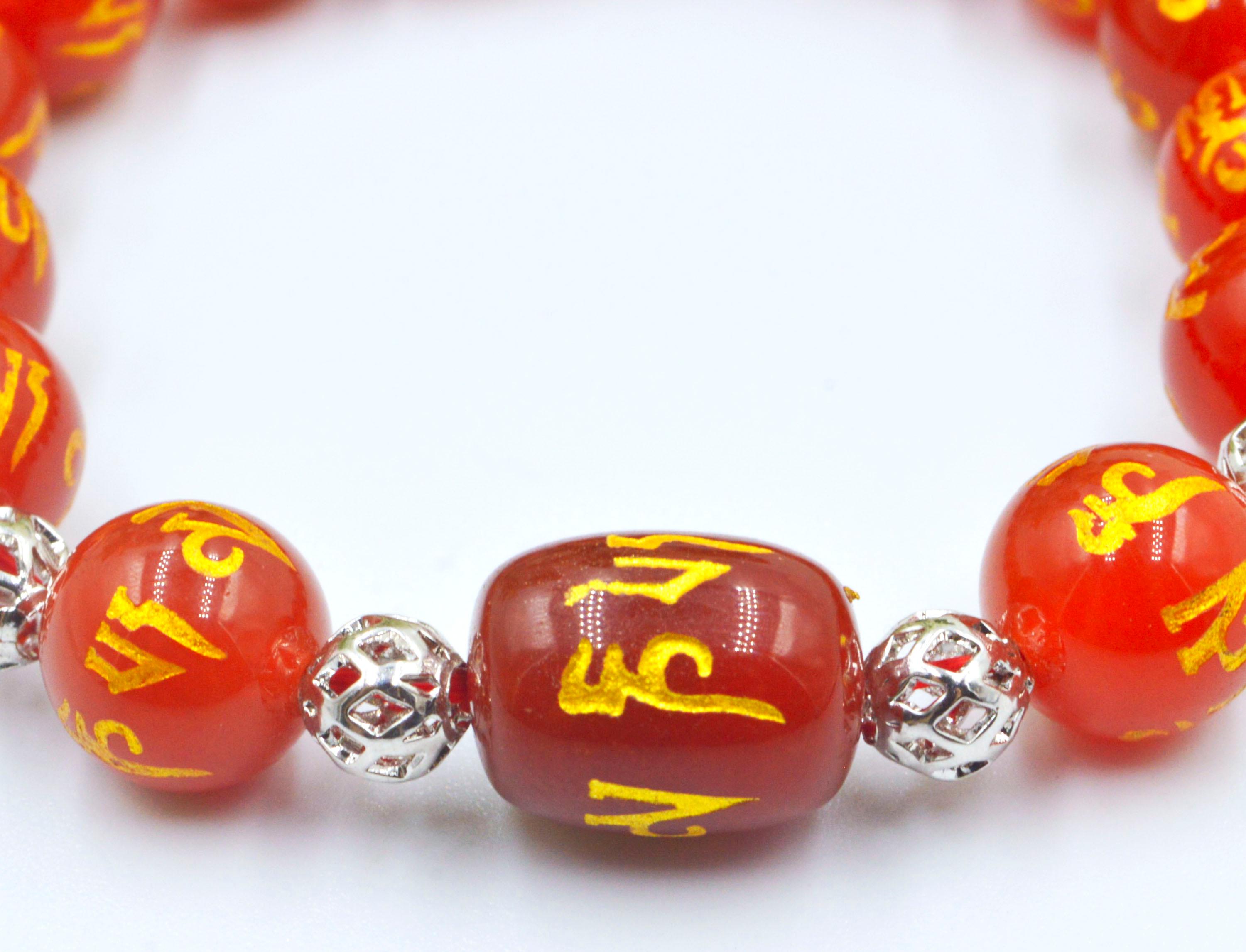 VÒNG TAY LU THỐNG MÃ NÃO ĐỎ KHẮC CHÚ OMMANI 10MM CẦU BÌNH AN, SỨC KHỎE