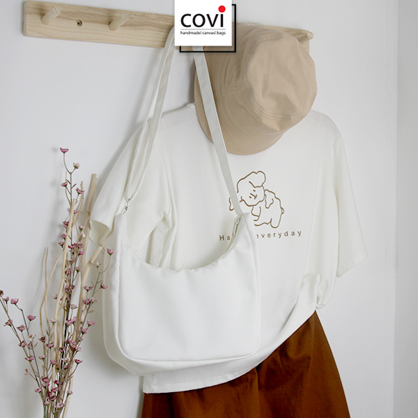 Túi tote đeo chéo vải canvas, túi vải bố hình bán nguyệt Unisex nam nữ đi học đi chơi thời trang COVI đen trắng T29