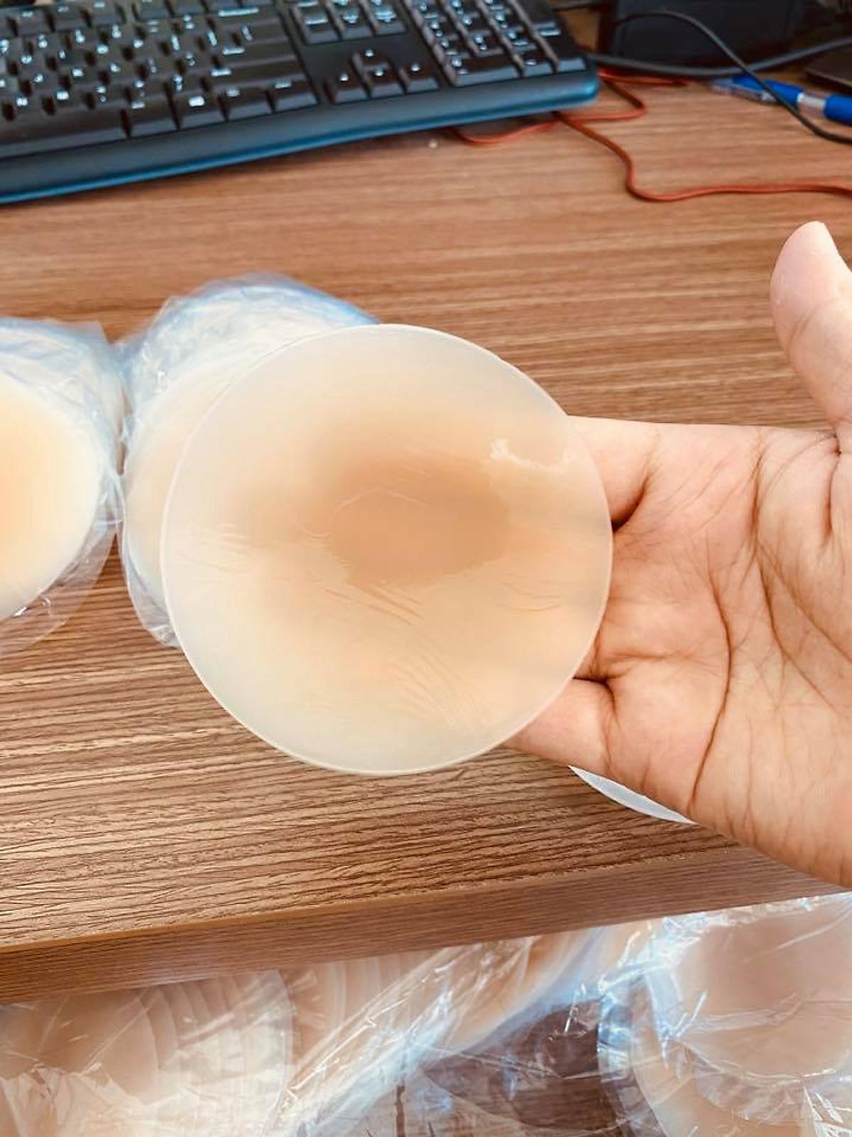 Miếng dán ngực, dán ngực tàng hình