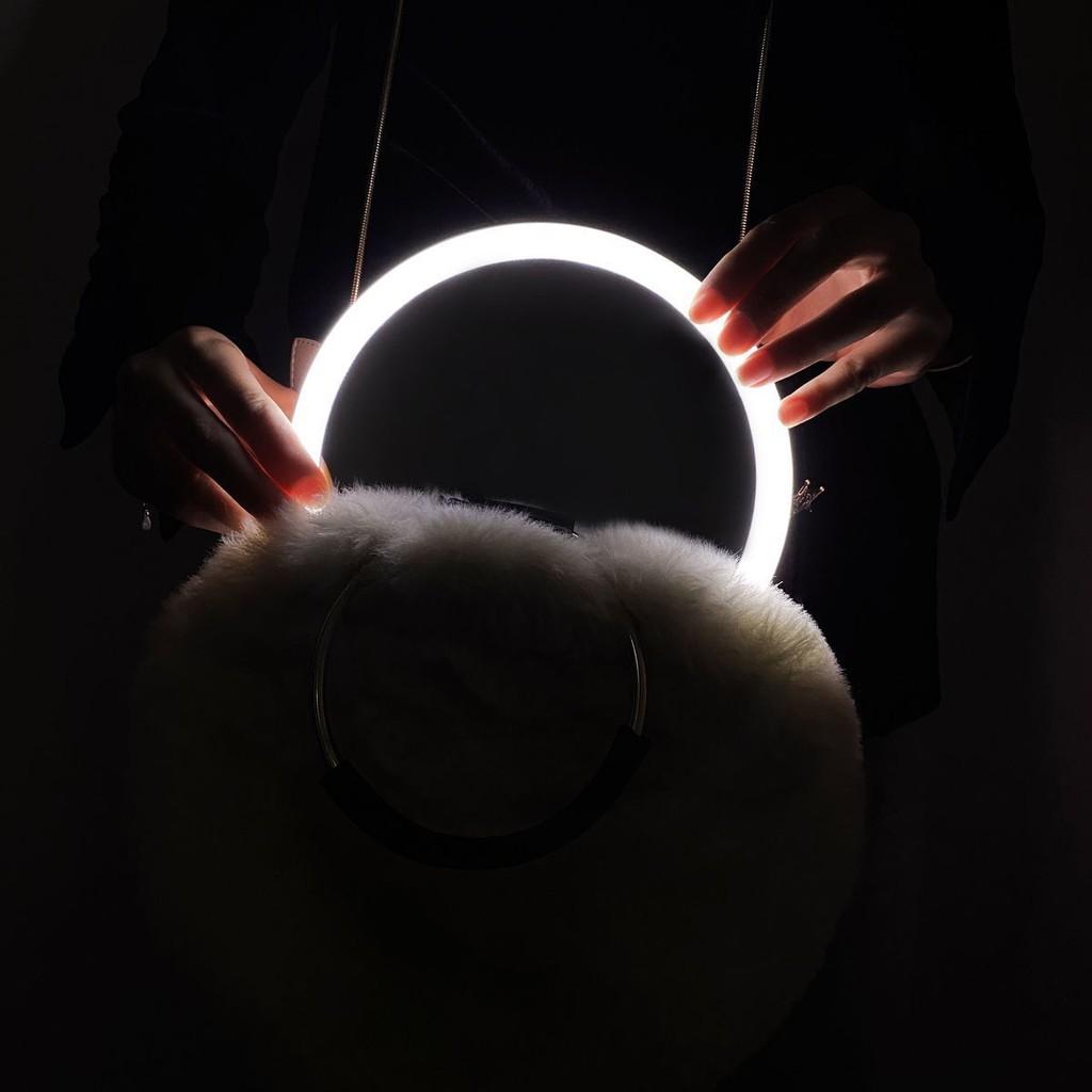 Gương Để Bàn ️Có Đèn LED Cảm Ứng - Gương Trang Điểm Có Đèn LED Hình Tròn