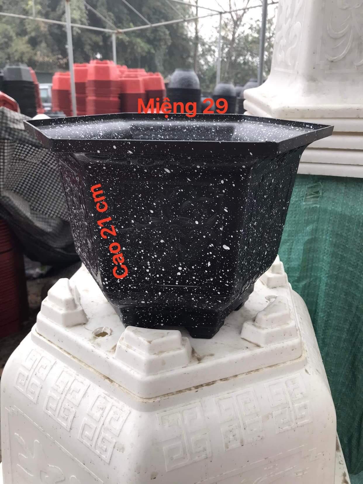 Chậu nhựa giả đá màu đen - chậu lục giác miệng 29 cao 21