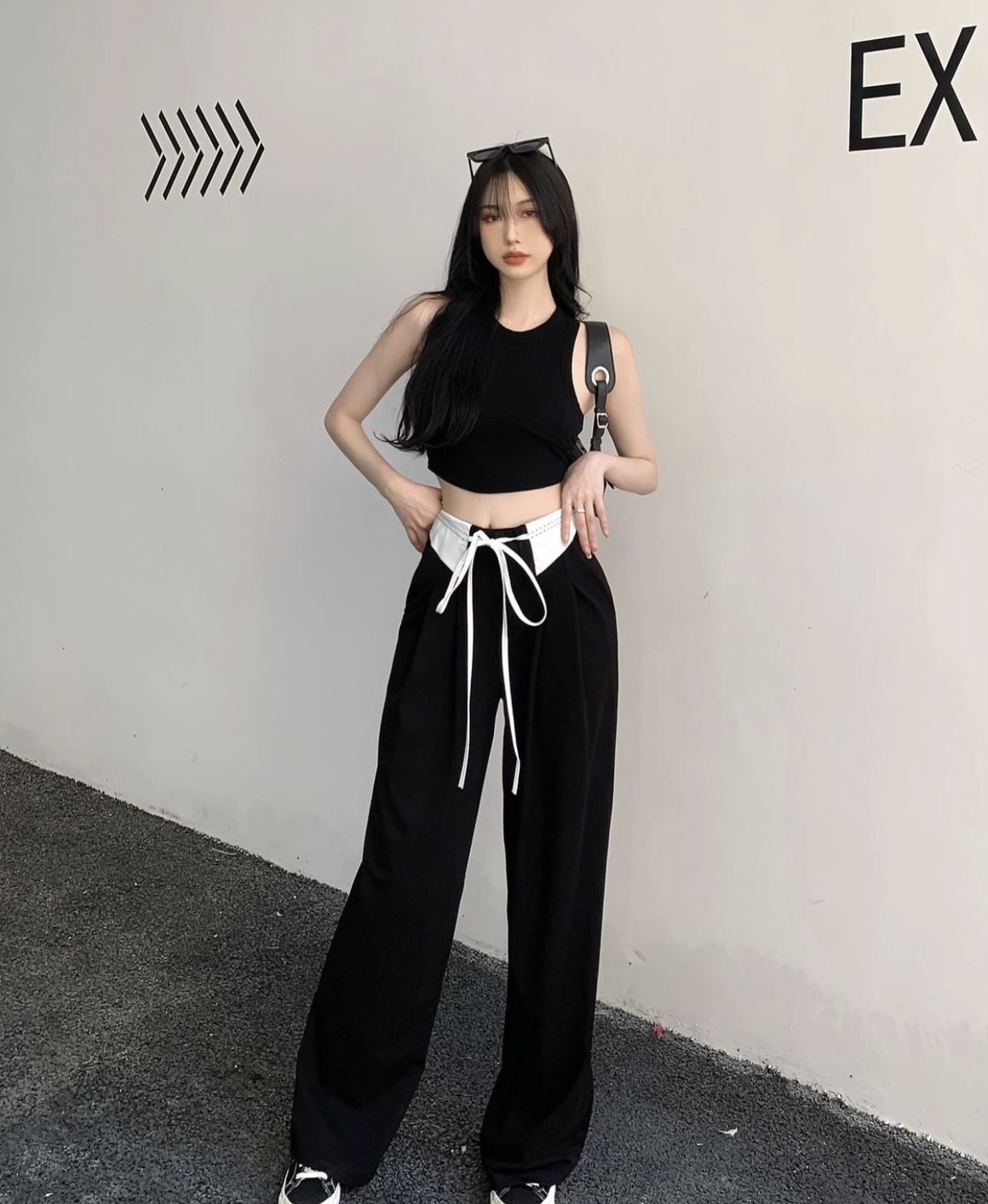 SET ÁO CROPTOP + QUẦN ỐNG RỘNG