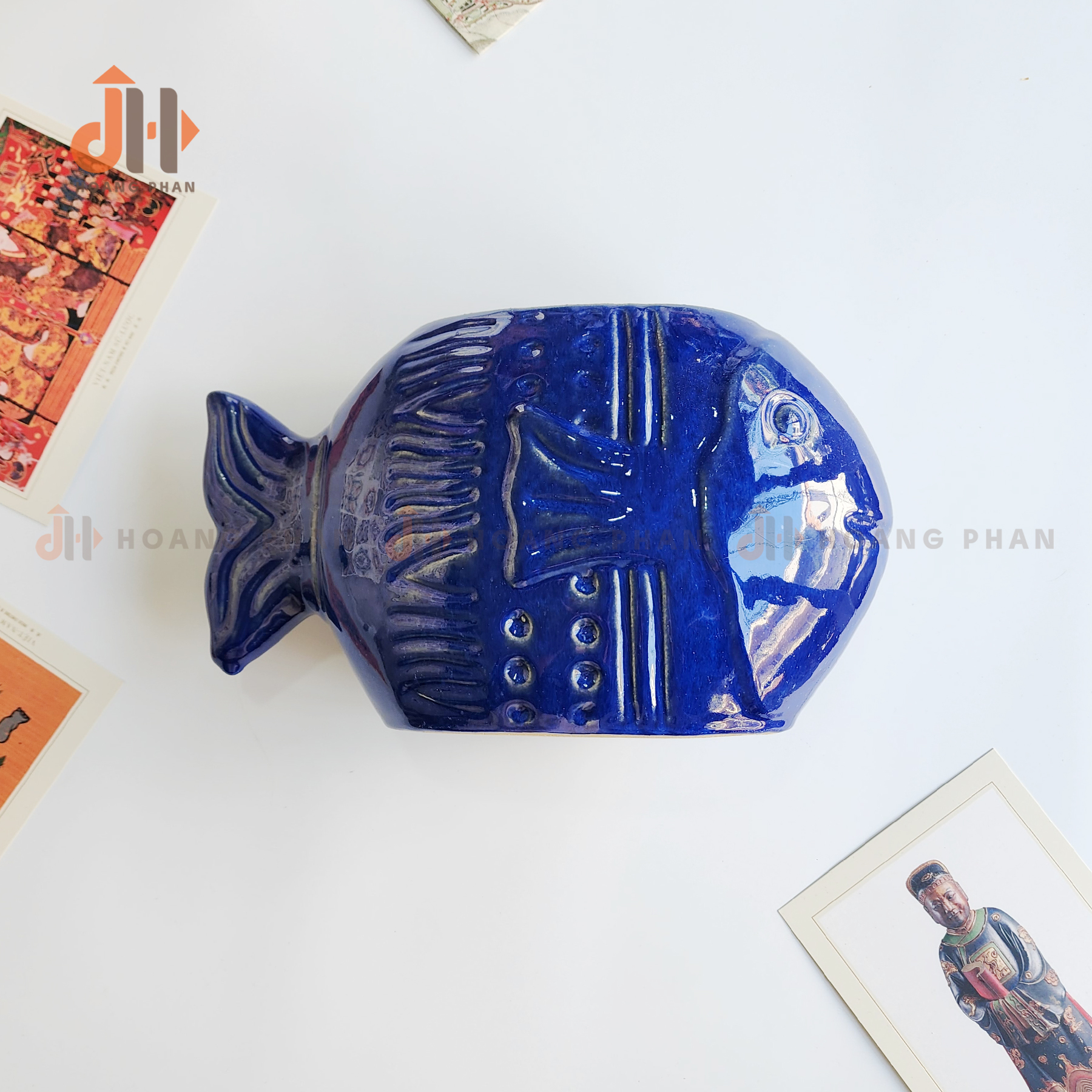 Gốm sưu tầm - Bình gốm cá lam trang trí