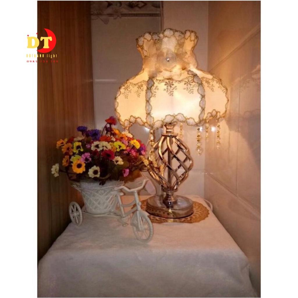 ĐÈN NGỦ ĐỂ BÀN Phong Cách Châu Âu HTLK DBN