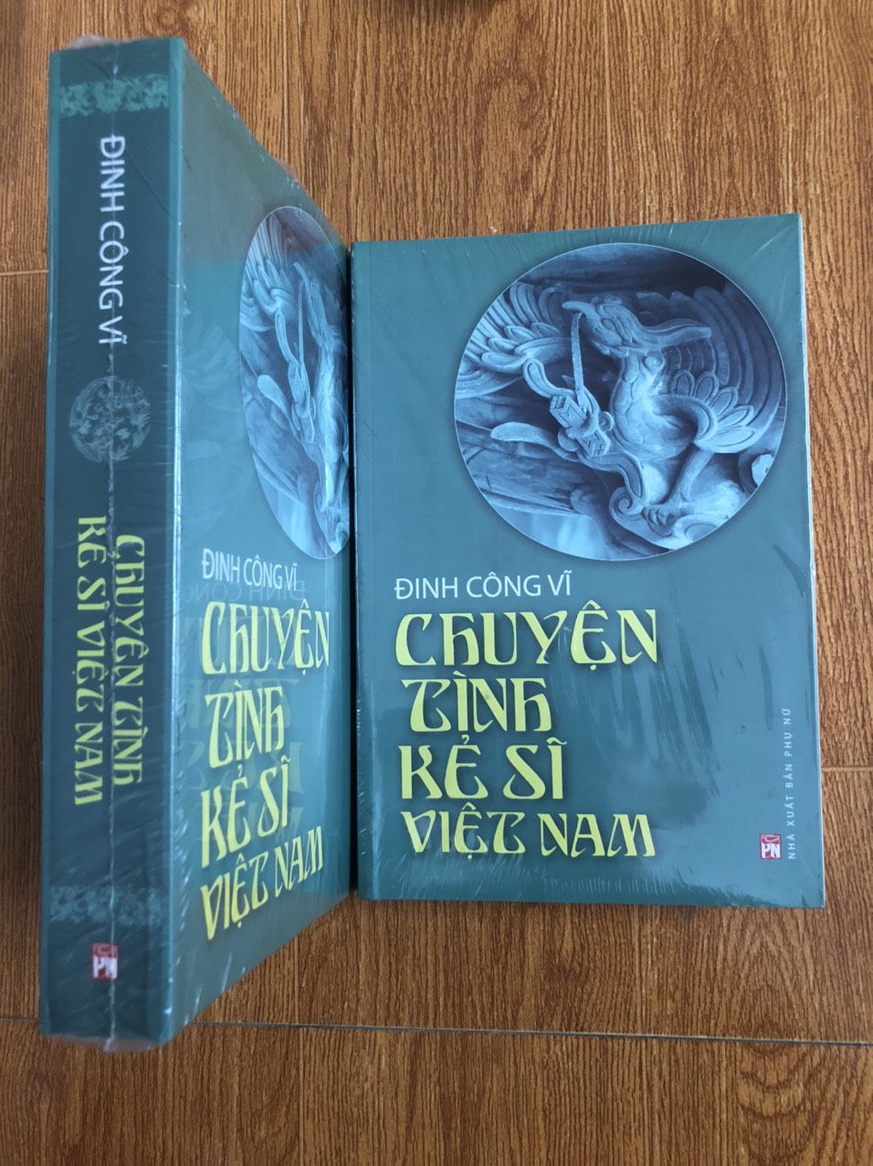 CHUYỆN TÌNH KẺ SĨ VIỆT NAM - ĐINH CÔNG VĨ