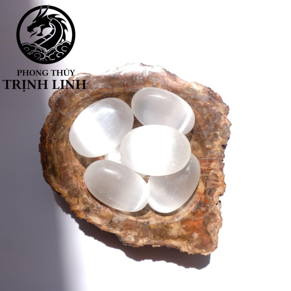 VIÊN ĐÁ BÌNH AN SELENITE TRẮNG DÙNG TRONG THANH TẨY, THIỀN, YOGA, PHONG THỦY