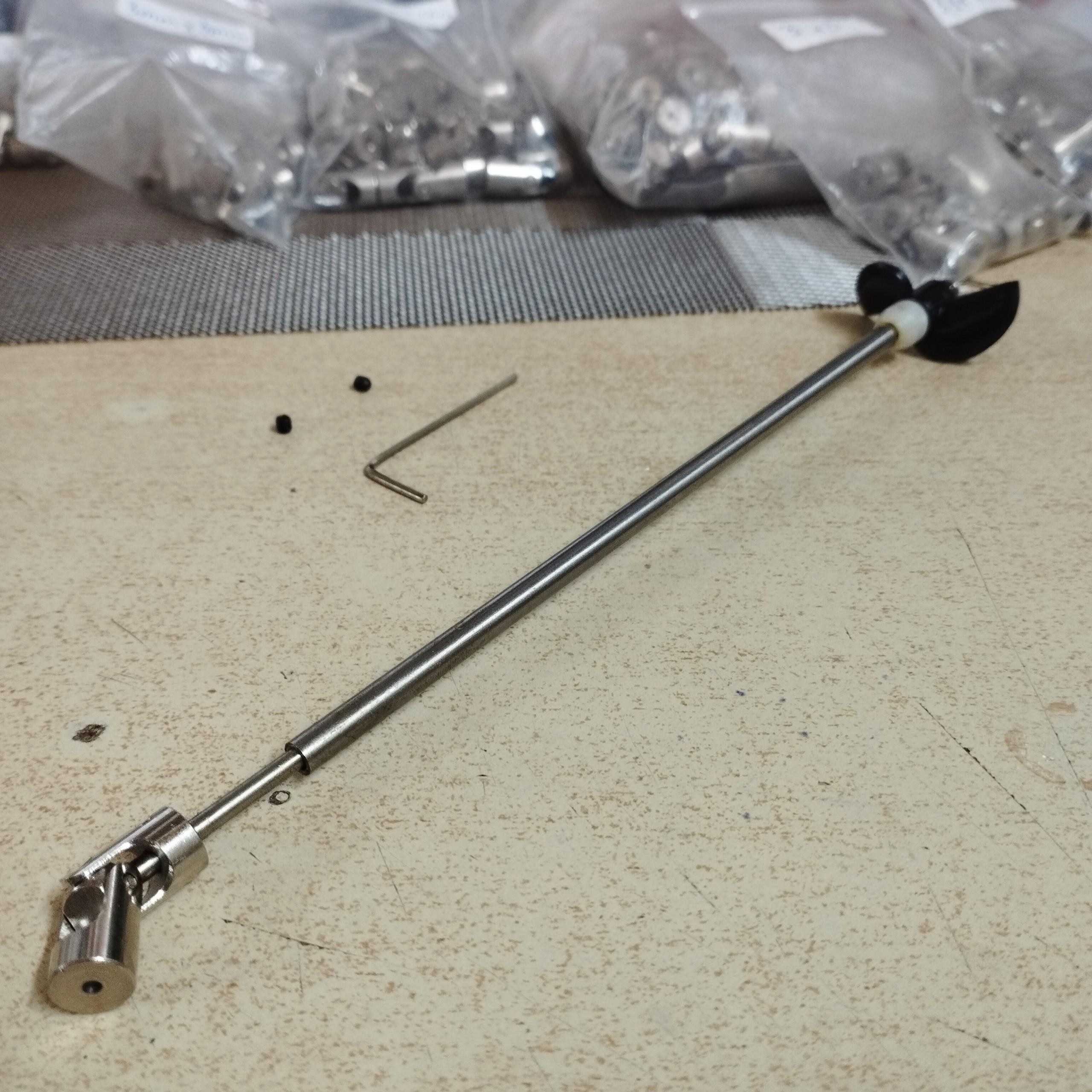 Trục chân vịt 2 lá dài 20cm lõi 3mm kèm khớp chuyển động mềm